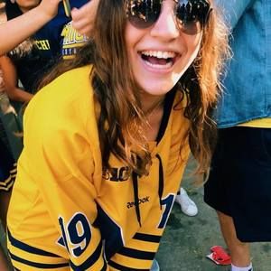 Meet your Posher, Sophie